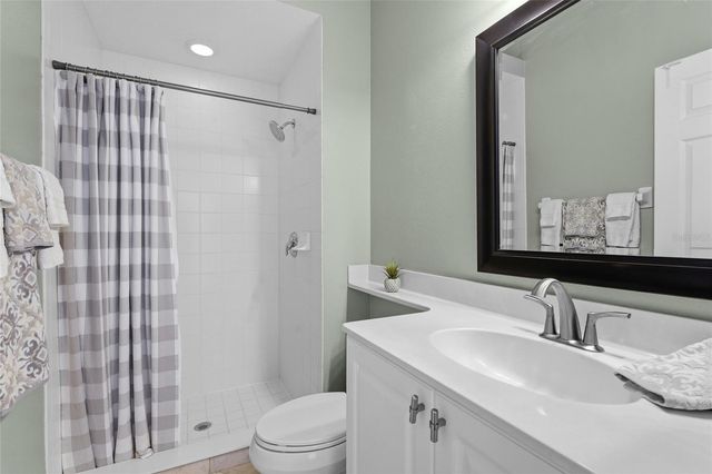 8307 PLANTERS KNOLL TER, Bradenton, FL 34201