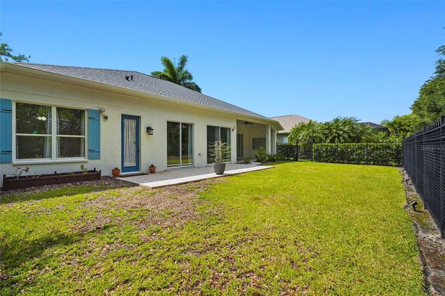 8307 PLANTERS KNOLL TER, Bradenton, FL 34201
