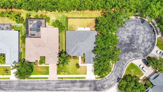 8307 PLANTERS KNOLL TER, Bradenton, FL 34201