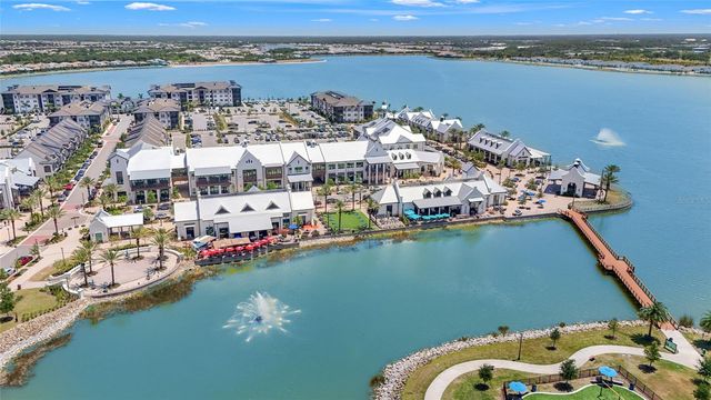 8307 PLANTERS KNOLL TER, Bradenton, FL 34201