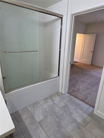 436 S Virgil 405, Los Angeles, CA 90020