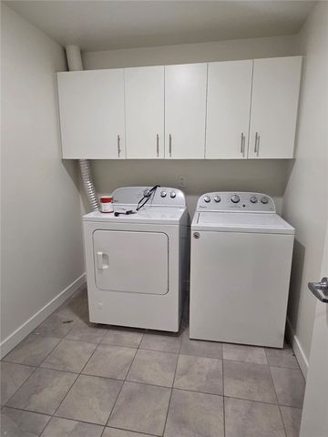 436 S Virgil 405, Los Angeles, CA 90020