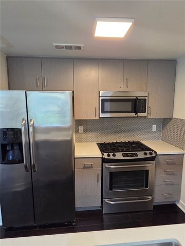 436 S Virgil 405, Los Angeles, CA 90020