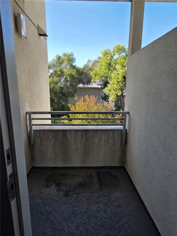 436 S Virgil 405, Los Angeles, CA 90020