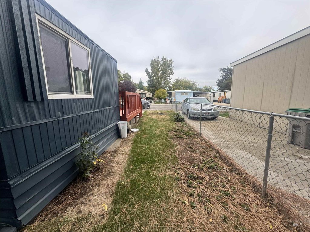 425 Mesquite, Boise, ID 83713 photo 11