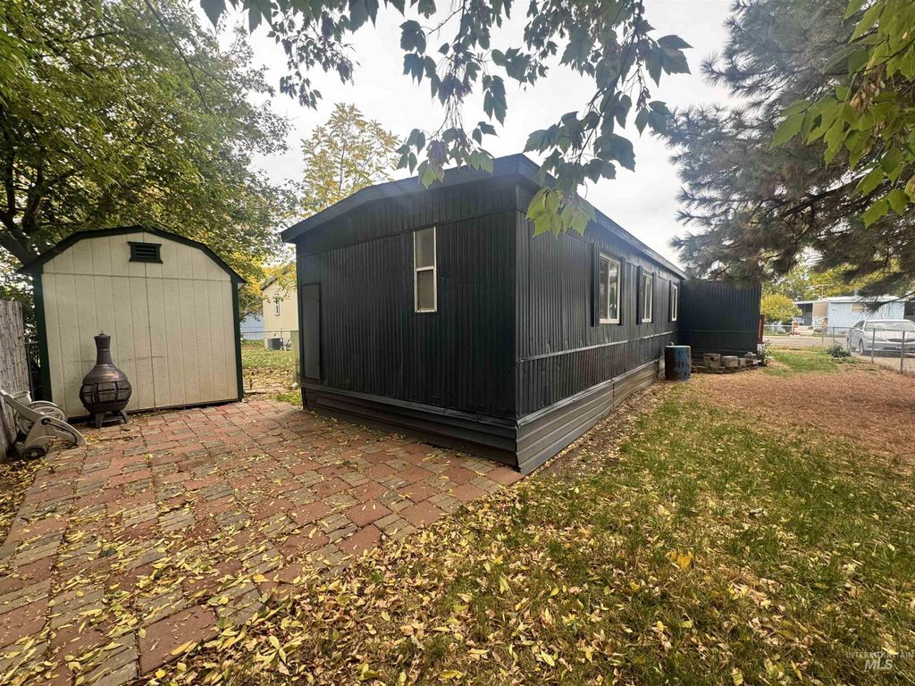 425 Mesquite, Boise, ID 83713 photo 9