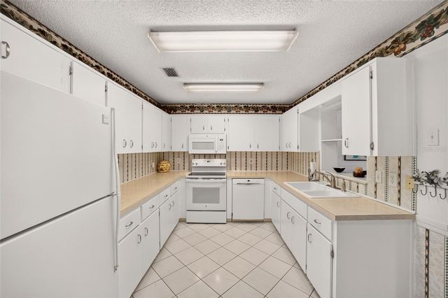 8526 SW 91ST STREET D, Ocala, FL 34481
