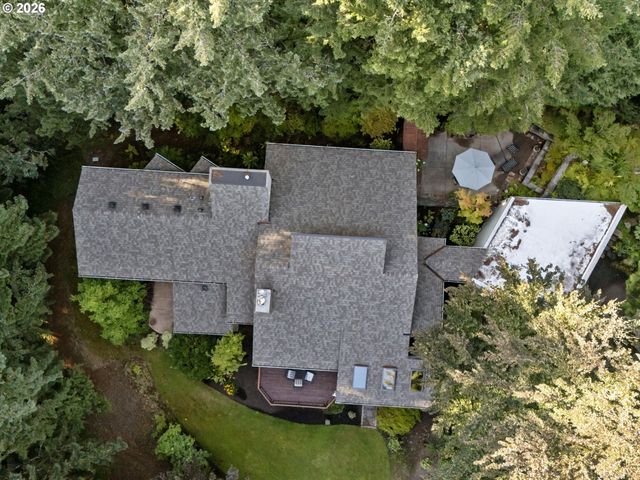 6019 Sw WOODS Ct, Portland, OR 97221