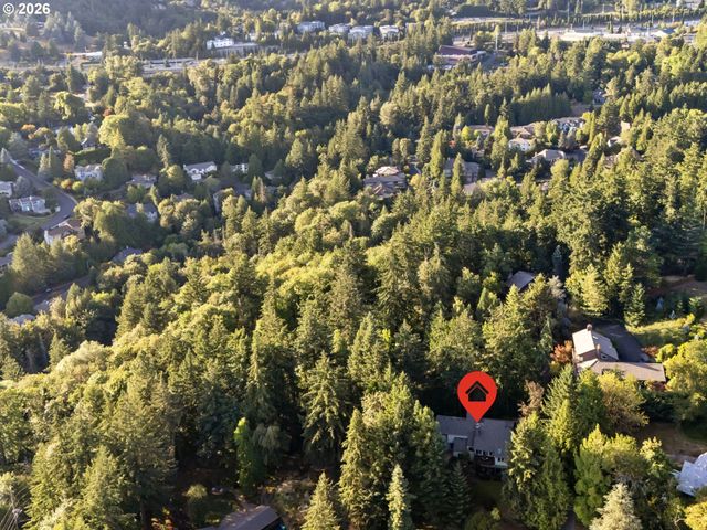 6019 Sw WOODS Ct, Portland, OR 97221