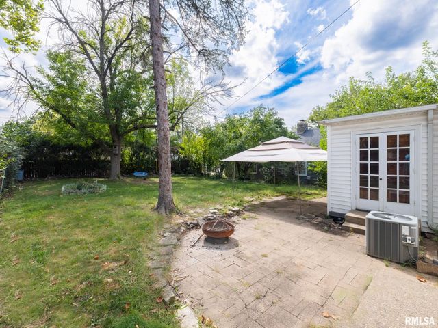 136 E OAK PARK Drive, Peoria, IL 61614