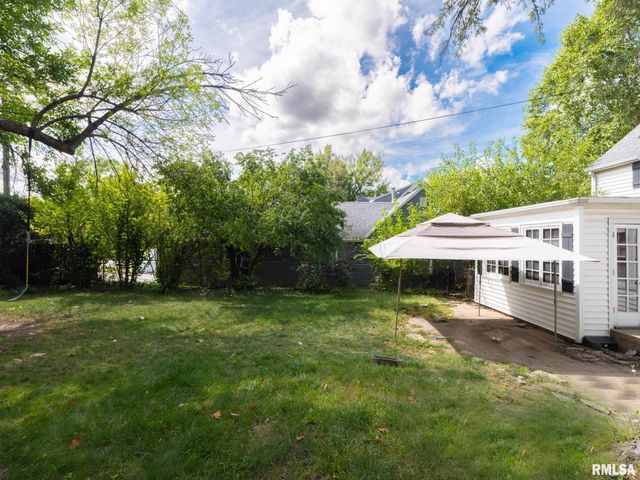 136 E OAK PARK Drive, Peoria, IL 61614