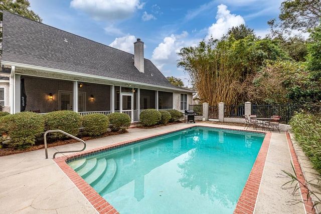 183 W Commons Drive, St Simons Island, GA 31522