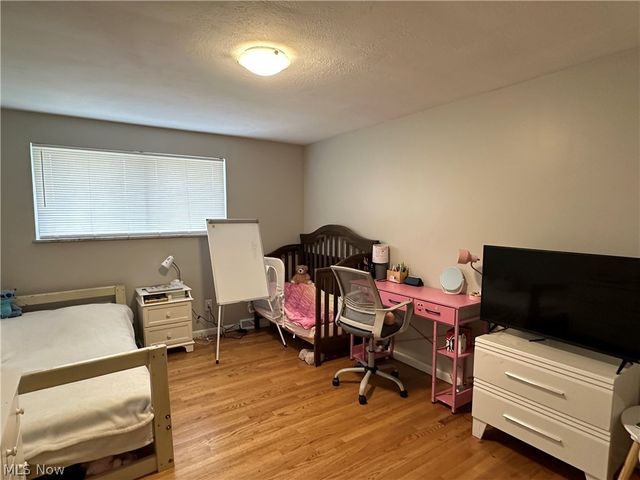 6506 Fairweather Drive, Cleveland, OH 44130