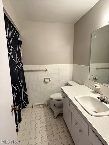 6506 Fairweather Drive, Cleveland, OH 44130