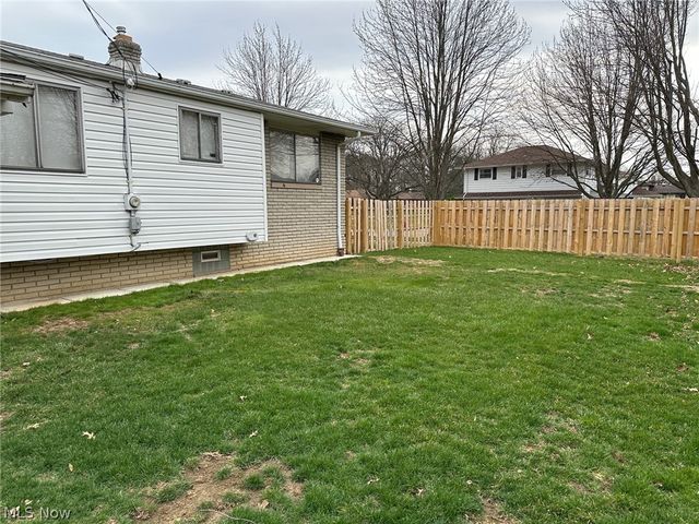 6506 Fairweather Drive, Cleveland, OH 44130