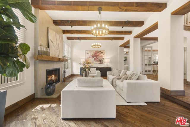 540 Dryad Road, Los Angeles, CA 90402