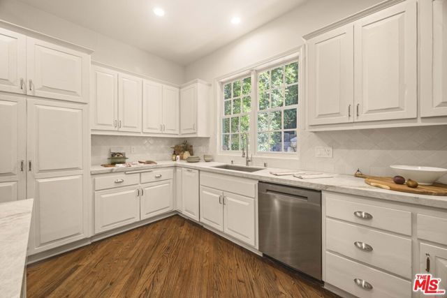 540 Dryad Road, Los Angeles, CA 90402
