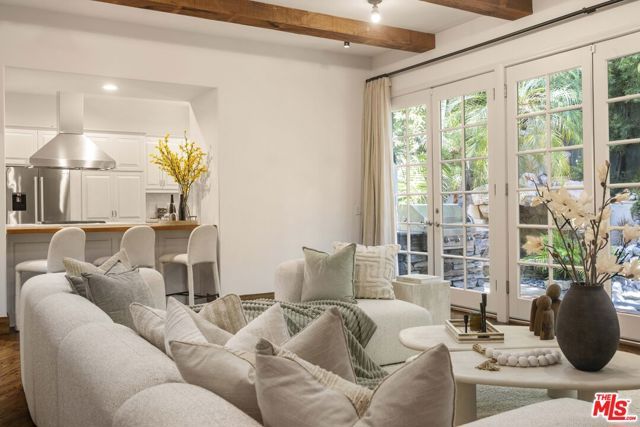 540 Dryad Road, Los Angeles, CA 90402