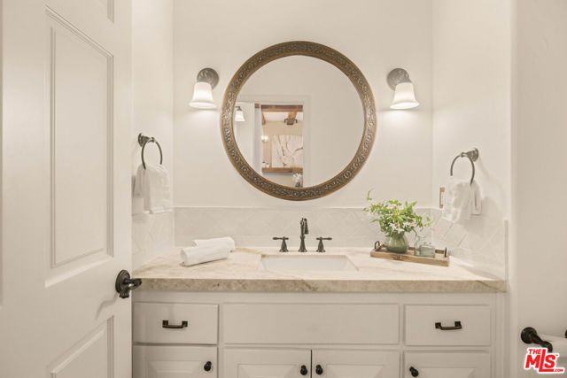 540 Dryad Road, Los Angeles, CA 90402