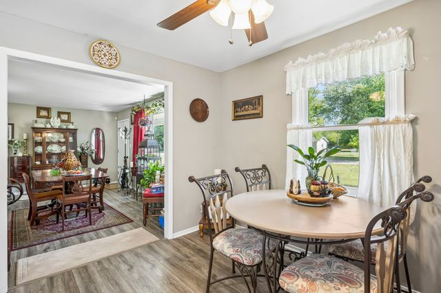 302 Highland Dr, Tullahoma, TN 37388