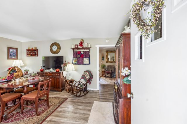302 Highland Dr, Tullahoma, TN 37388