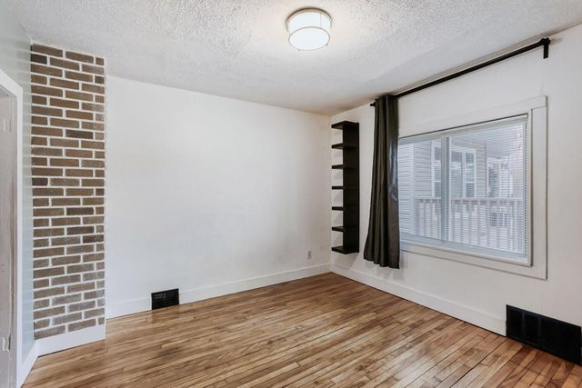 1010 Seminary Avenue, Saint Paul, MN 55104