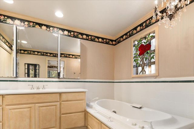 1744 Wyn Way, Lodi, CA 95240