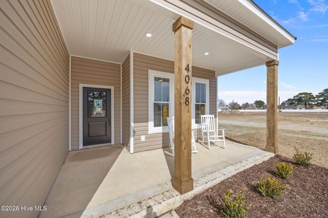 4068 Regina Lane, Ayden, NC 28513