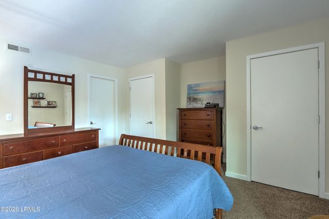 15 Deallyon Ave Apt 91, Hilton Head Island, SC 29928