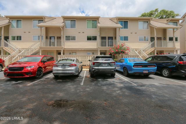 15 Deallyon Ave Apt 91, Hilton Head Island, SC 29928