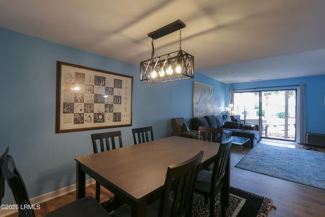 15 Deallyon Ave Apt 91, Hilton Head Island, SC 29928