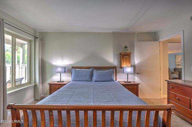 15 Deallyon Ave Apt 91, Hilton Head Island, SC 29928