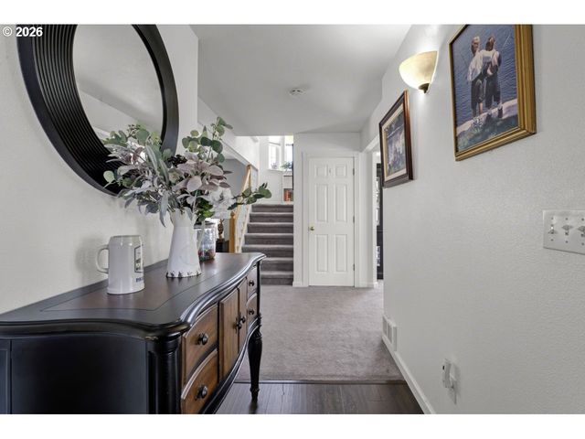 7 ONADOONE Ct, Florence, OR 97439