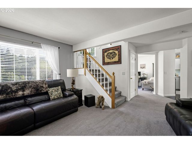 7 ONADOONE Ct, Florence, OR 97439