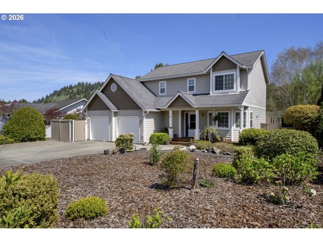 7 ONADOONE Ct, Florence, OR 97439