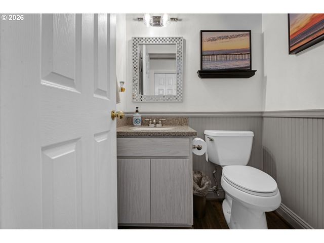 7 ONADOONE Ct, Florence, OR 97439