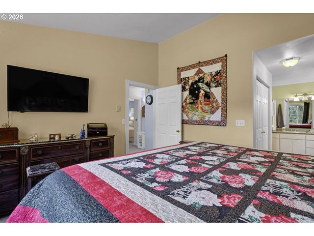 7 ONADOONE Ct, Florence, OR 97439