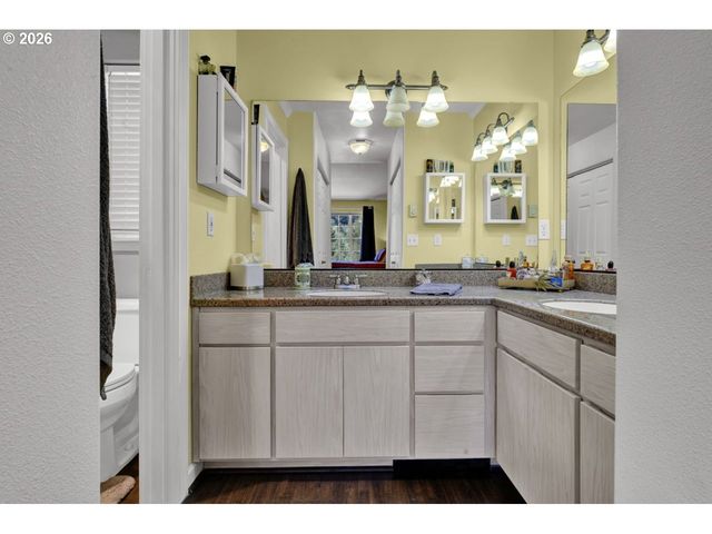 7 ONADOONE Ct, Florence, OR 97439