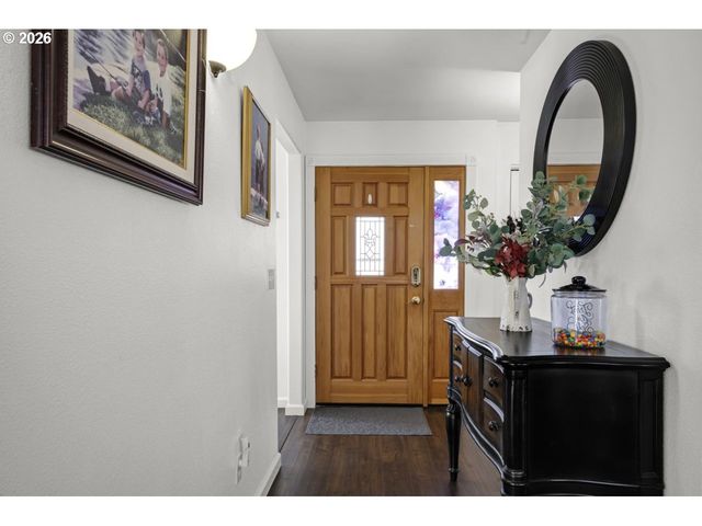 7 ONADOONE Ct, Florence, OR 97439