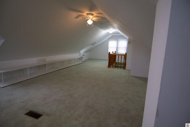 43 W 2nd Avenue, Calvert City, KY 42029