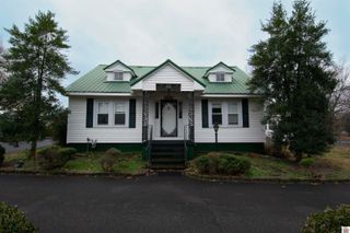43 W 2nd Avenue, Calvert City, KY 42029