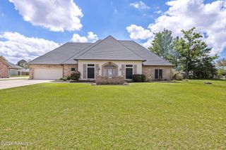 106 Rue Beau Soleil, Broussard, LA 70518