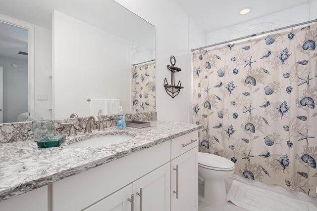 384 ARUBA CIRCLE 102, Bradenton, FL 34209