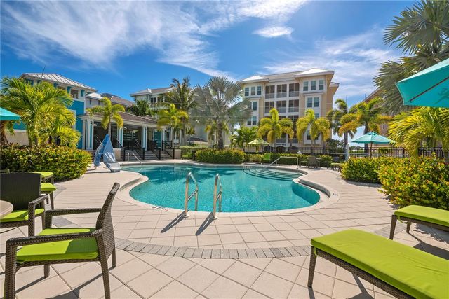 384 ARUBA CIRCLE 102, Bradenton, FL 34209