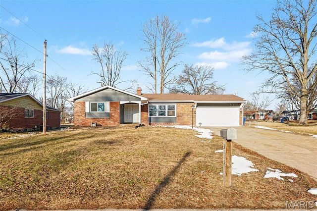 3115 Wellington Drive, Florissant, MO 63033