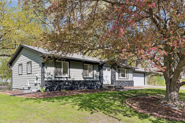 2635 Norwood Lane N, Plymouth, MN 55441