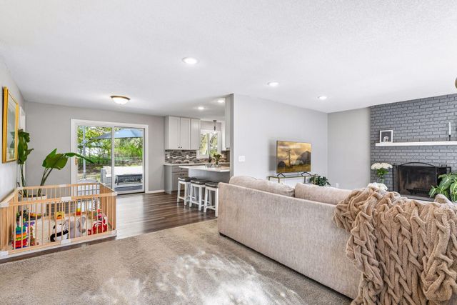 2635 Norwood Lane N, Plymouth, MN 55441