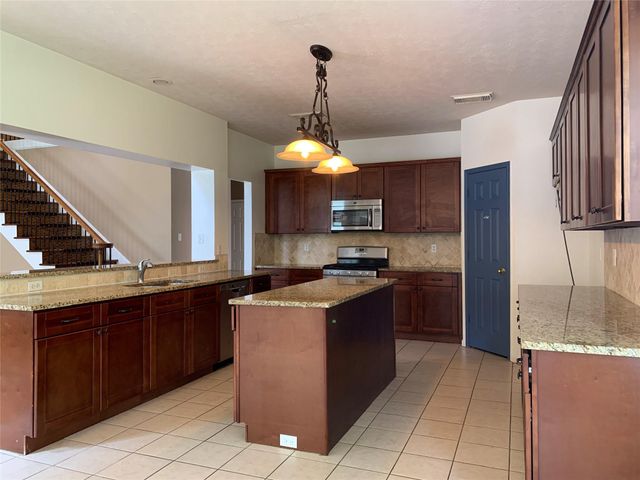 20703 Riviere Lane, Spring, TX 77388