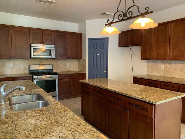 20703 Riviere Lane, Spring, TX 77388