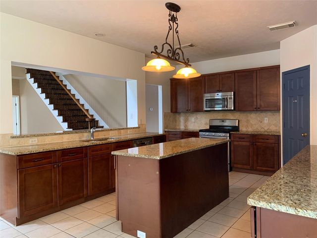 20703 Riviere Lane, Spring, TX 77388